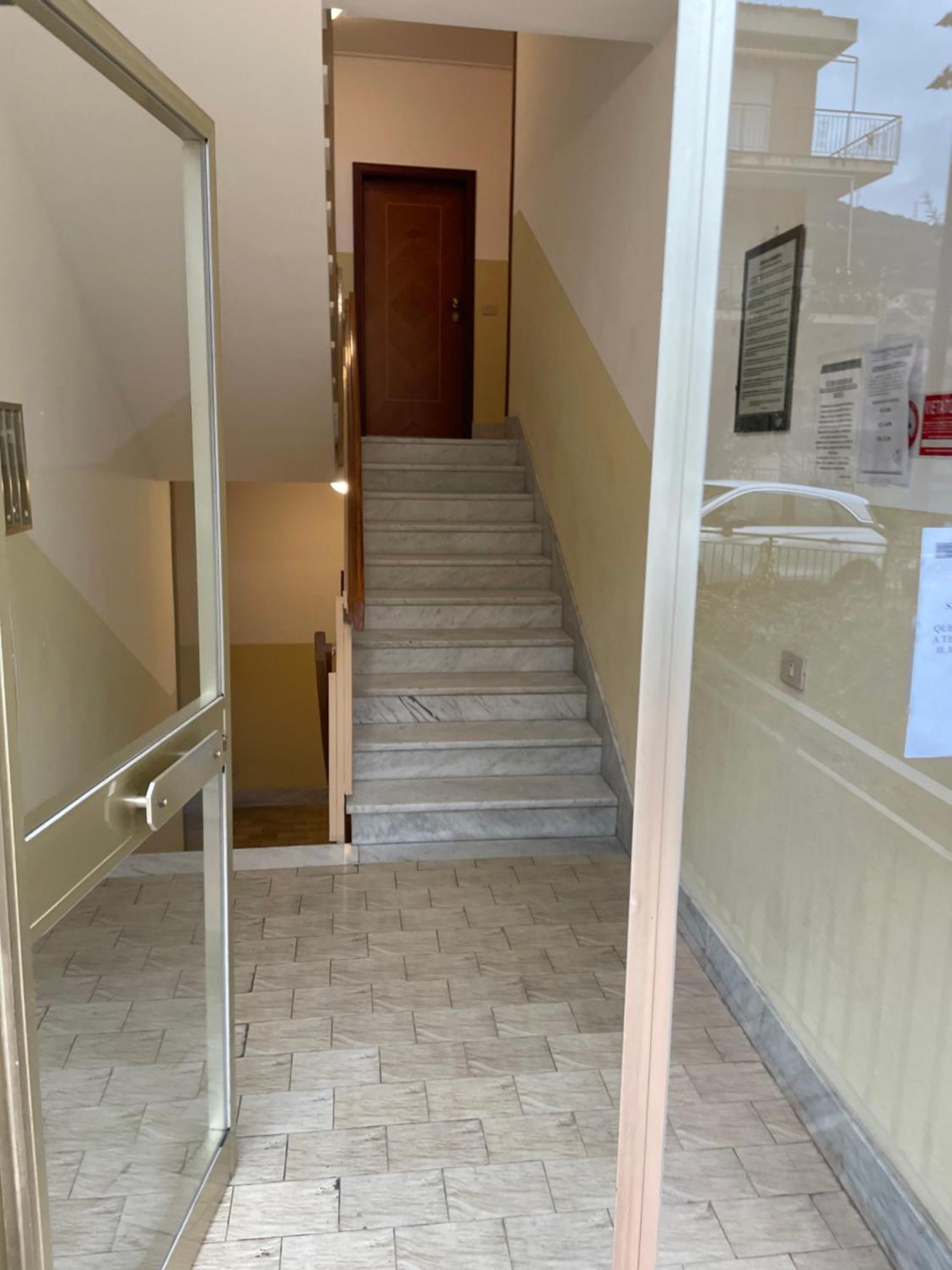 Bike & Sea Under Castle Dreams At Finalborgo Apartment Finale Ligure Exterior photo